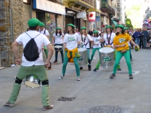 cuadrillan egunean beste taldebat