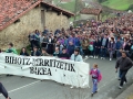 Cabeza de la marcha por la paz hacia Arantzazu