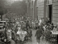 ESCENAS EN LA TERRAZA DEL HOTEL MARIA CRISTINA. (Foto 3/4)