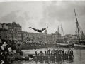 PRUEBA DE NATACION Y SALTO DE TRAMPOLIN EN EL PUERTO DE SAN SEBASTIAN. (Foto 1/19)