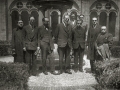 DIFERENTES PERSONALIDADES EN EL CLAUSTRO DE SAN TELMO, ENTRE ELLOS SE ENCUENTRA JOSE DE ARIZTIMUÑO OLASO "AITZOL". (Foto 1/1)