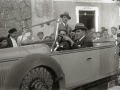 VISITA DEL PUGIL PAULINO UZCUDUN A UNA LOCALIDAD. (Foto 1/4)
