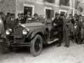 VISITA DEL PUGIL PAULINO UZCUDUN A UNA LOCALIDAD. (Foto 2/4)