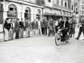 MOTOCICLISTAS EN EL PASEO RAMON MARIA DE LILI. (Foto 19/20)