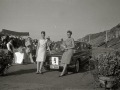 PARTICIPANTES DE UNA COMPETICION AUTOMOVILISTICA. (Foto 12/20)