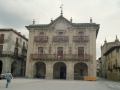 Casa consistorial de la localidad, en la plaza de los Fueros