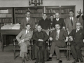MIEMBROS DE LA ACADEMIA DE LA LENGUA VASCA Y DE LA FEDERACION DE ENTIDADES EUSKERISTAS. (Foto 2/3)