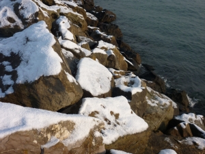 Rocas del Espigon con nieve