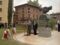Châteaubernard eta Oñati arteko senidetze ekitaldia Senidetze monumentuan