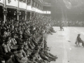 PELOTARIS MANOMANISTAS ANTES Y DURANTE EL PARTIDO EN EL FRONTON MODERNO DEL PASEO DEL DUQUE DE MANDAS. (Foto 3/5)