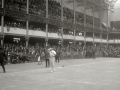 PELOTARIS MANOMANISTAS ANTES Y DURANTE EL PARTIDO EN EL FRONTON MODERNO DEL PASEO DEL DUQUE DE MANDAS. (Foto 4/5)