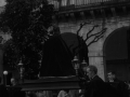 Procesión con la imagen de Cristo