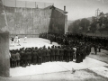 PUBLICO PRESENCIANDO UN PARTIDO DE PELOTA EN GOIKO PLAZA DE ANDOAIN. (Foto 1/1)