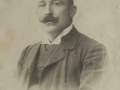 Ramon Izagirreren estudio-argazkia