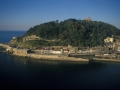 Vista aerea del puerto y monte Urgull (Donostia-San Sebastián)