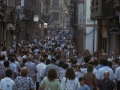 Charanga y gentío en la calle Treinta y uno de Agosto (Donostia-San Sebastián)