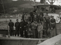 SOLDADOS DEL BANDO NACIONAL EN EL PUERTO DE PASAIA EN UNA EMBARCACION PESQUERA DOTADA DE AMETRALLADORA. (Foto 3/4)