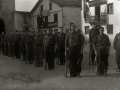 SOLDADOS Y VOLUNTARIOS EN LA PLAZA DE ASTIGARRAGA. (Foto 5/5)