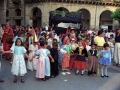 Niños disfrazados en la plaza de los Fueros