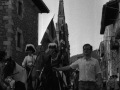 Desfile de los generales por las calles de la localidad