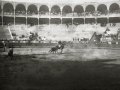 TARDE DE TOROS EN LA PLAZA DE "EL TXOFRE". (Foto 10/58)