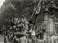 TRIPULACION DE LA TRAINERA SAN PEDRO  "AITA SANPEDRUKUA" CELEBRANDO LA VICTORIA DE LA BANDERA DE LA CONCHA. (Foto 1/3)