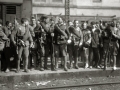 TROPAS PARTIENDO DESDE LA ESTACION DEL NORTE HACIA LA GUERRA DE AFRICA. (Foto 5/6)