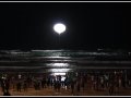 Playa iluminada