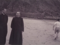Apaizak hondartzan