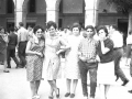 Jóvenes en la plaza de los Fueros