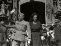 VISITA DE FRANCISCO FRANCO Y SU ESPOSA, CARMEN POLO, EN UN ACTO RELIGIOSO EN LA IGLESIA DE SANTA MARIA. (Foto 5/6)