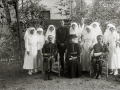 VISITA DE LA REINA MARIA CRISTINA  A UN GRUPO DE MILITARES HERIDOS EN LA GUERRA DE AFRICA. (Foto 2/6)