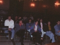 Asistentes a un acto en el salón de plenos del ayuntamiento