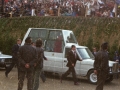 El Papa a su llegada al Santuario