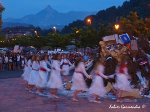 Eskudantza de mujeres de San Juan de Beasain