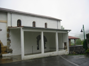 Aginagako frontoia.