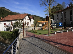Ergoiena auzoko jolasgunea.