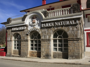 Lizarrustiko parketxea.