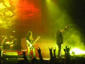 Testament PriestFeast kontzertuan.