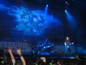 Testament PriestFeast kontzertuan.