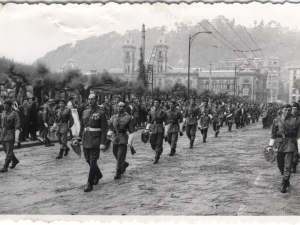 Desfile militarra.