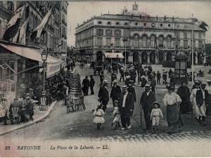 Baionako Askatasunaren enparantza.