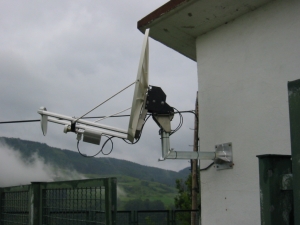 Basabiko antena parabolikoa.