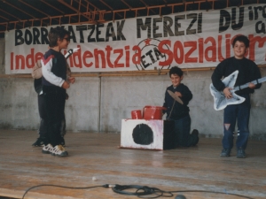 Haur jaialdia Santa Fe jaietan