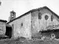 "Zarauz. Vista de la iglesia de S. Pedro del barrio de Elcano
