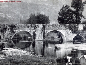 "Cestona. El puente Urola"